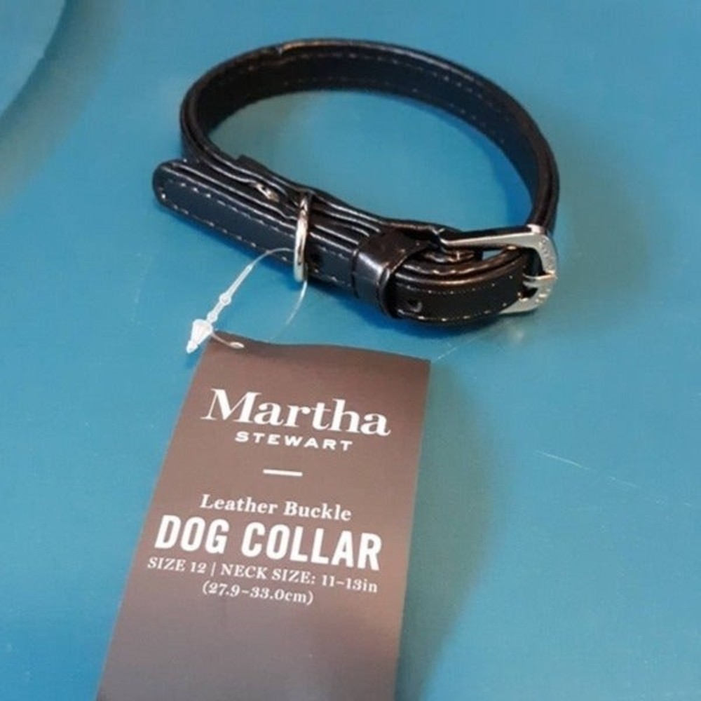 Martha Stewart Leather Buckle Dog Collar size 12 Neck Size 11-13" Black collars